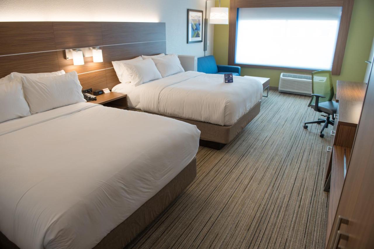 Holiday Inn Express & Suites - Louisville N - Jeffersonville By Ihg Екстериор снимка