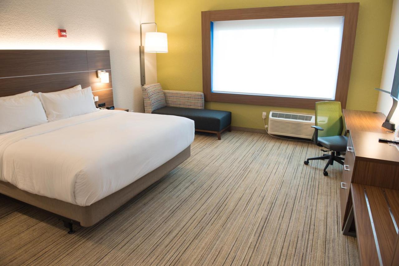 Holiday Inn Express & Suites - Louisville N - Jeffersonville By Ihg Екстериор снимка