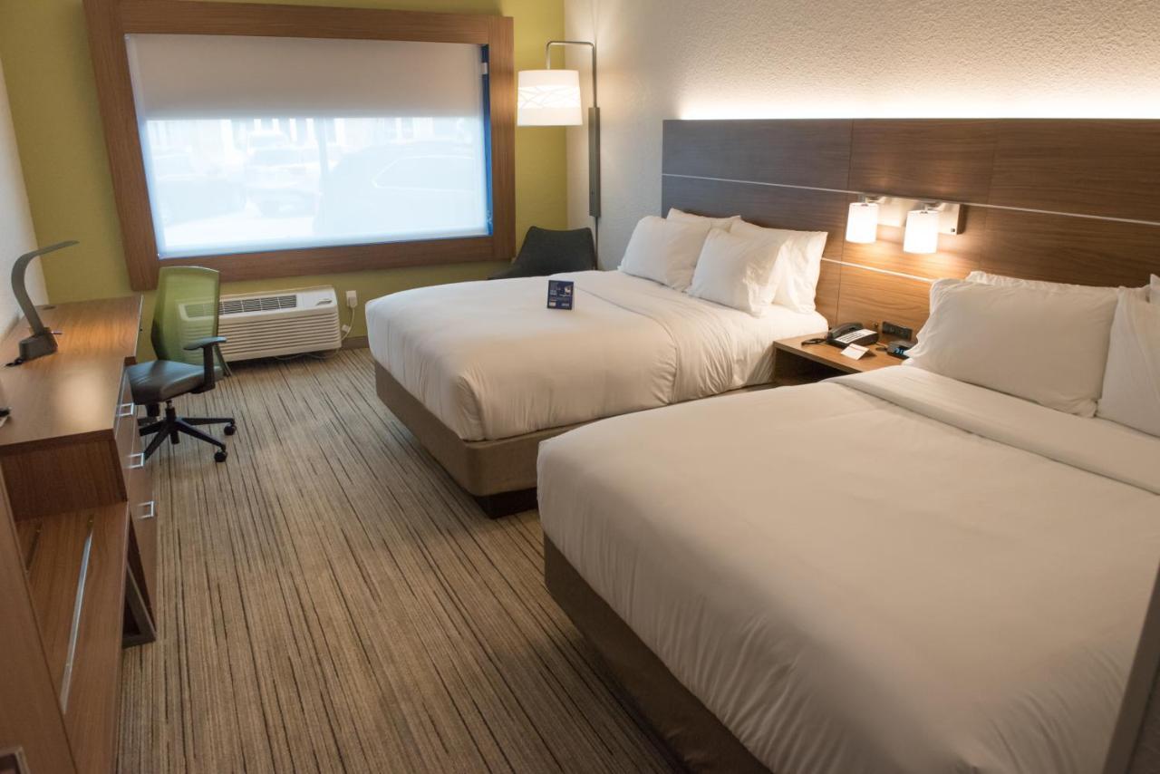 Holiday Inn Express & Suites - Louisville N - Jeffersonville By Ihg Екстериор снимка